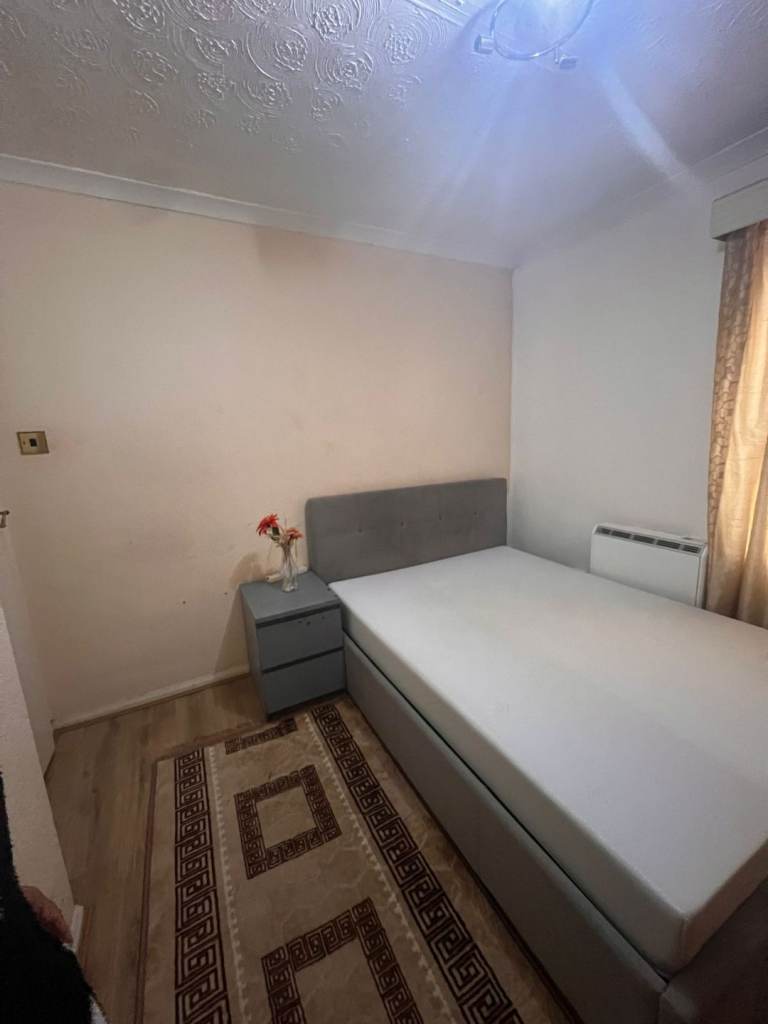 Double room for rent 