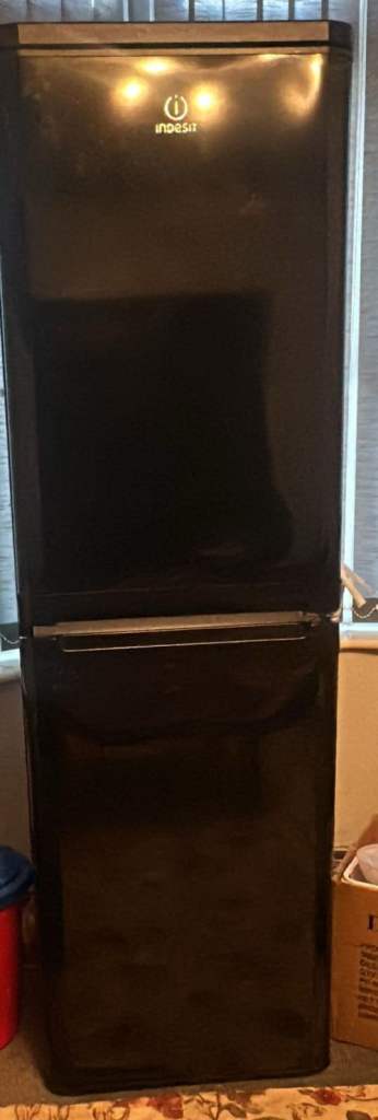 Indesit Fridge Freezer 