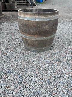 3/4 Wine planter (can be done with whisky barrel too)