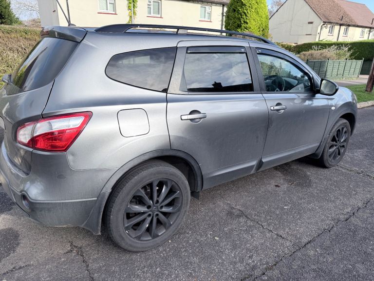 image for Nissan, QASHQAI+2, Hatchback, 2013, Manual, 1598 (cc), 5 doors