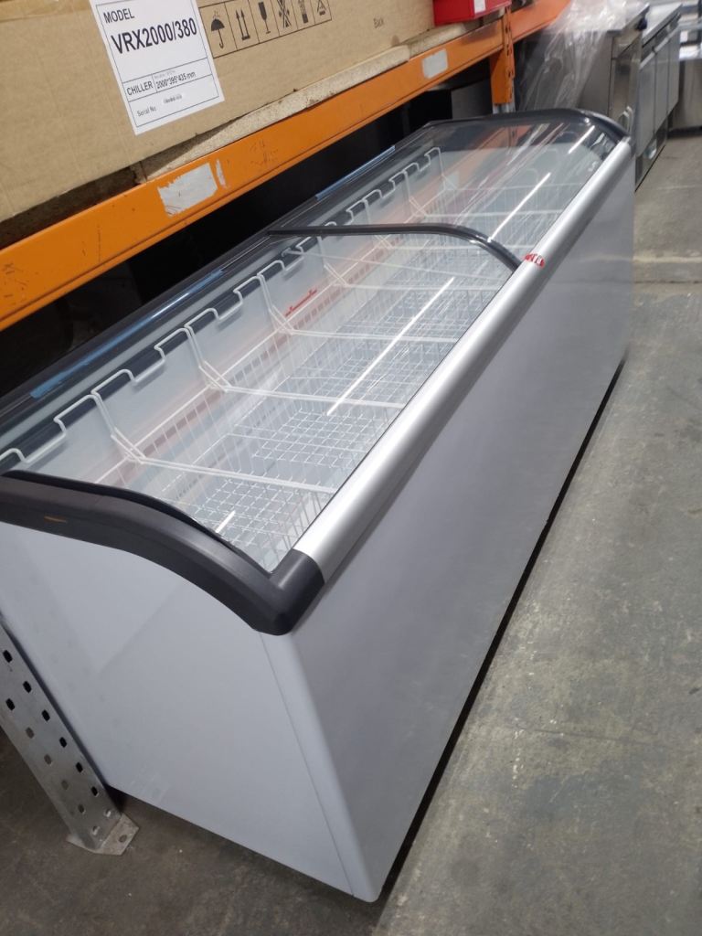 Commercial shop display chest freezer frozen food display new with baskets