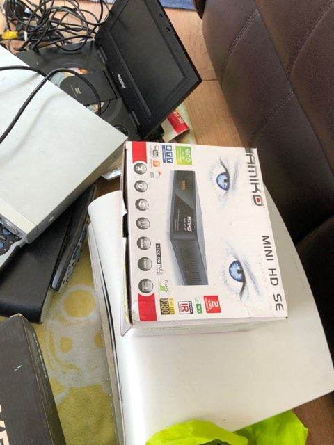 JOB LOT ELECTRONIC & ELECTRIC