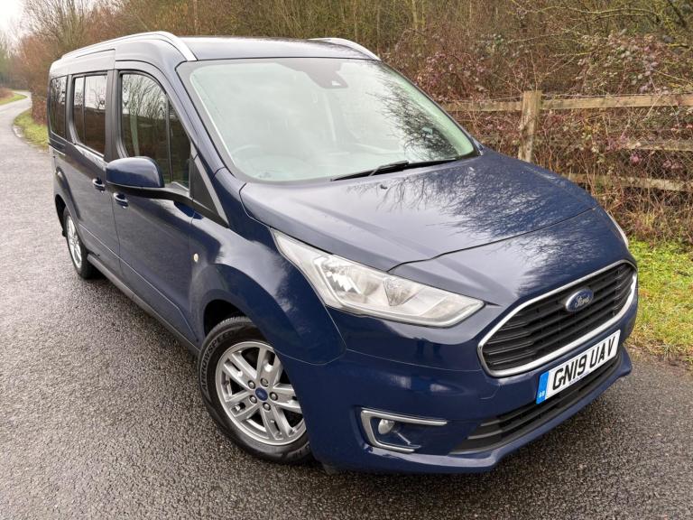 2019 Ford Grand Tourneo Connect 1.5 EcoBlue Titanium Auto Euro 6 (s/s) 5dr MPV Diesel Automatic
