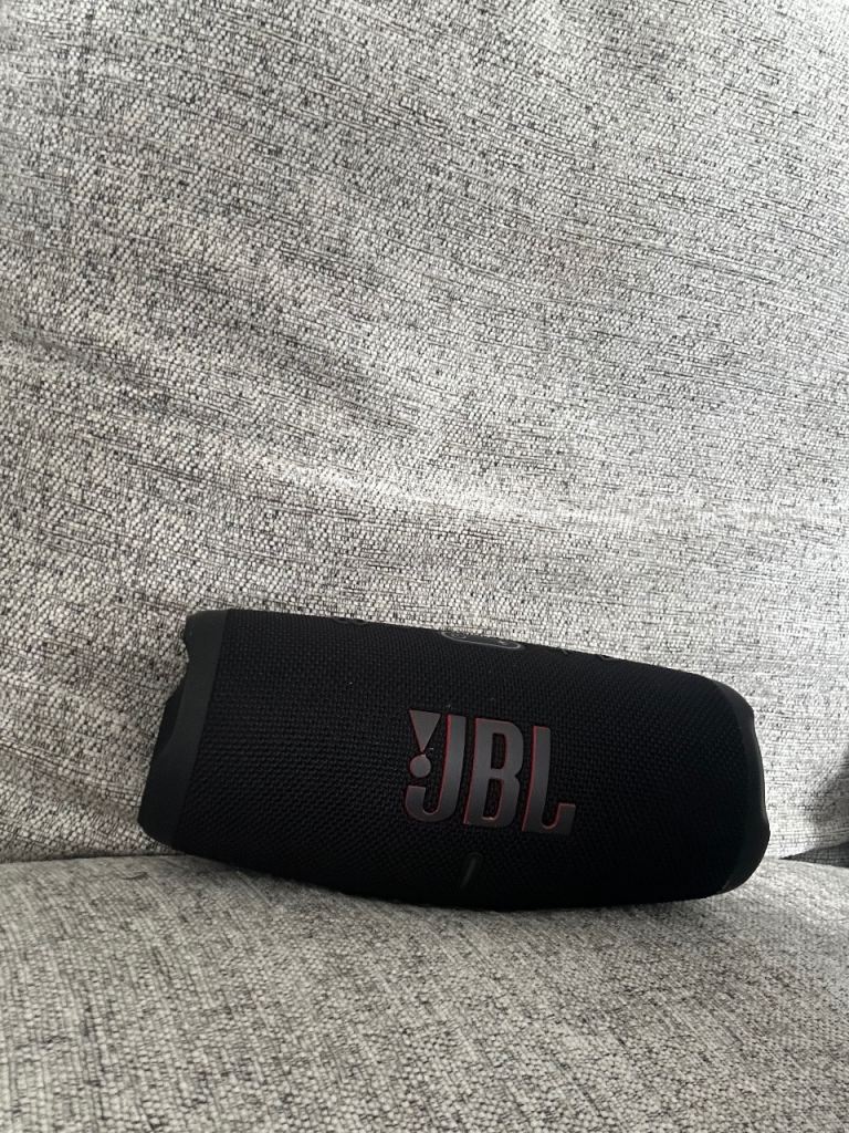 JBL Charge 5 , great condition 