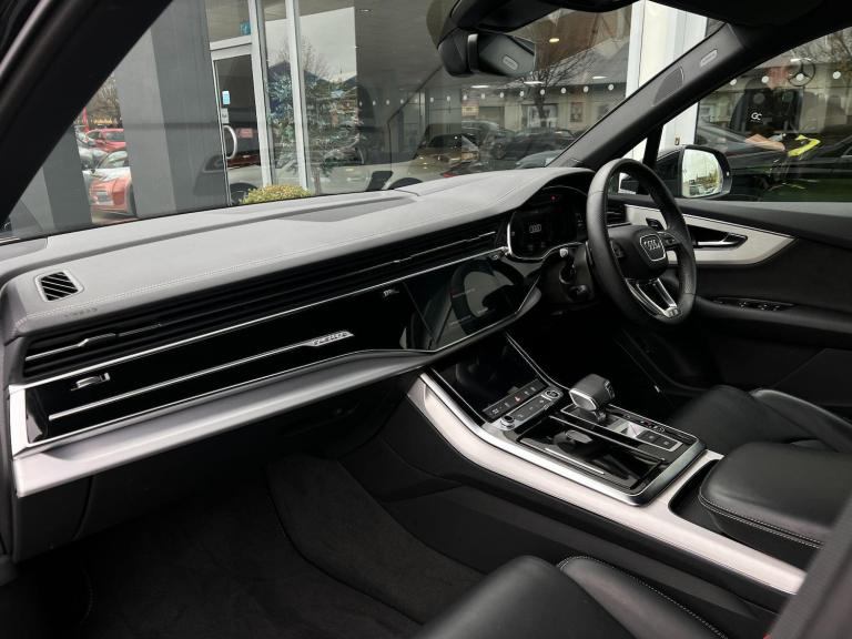 2024 Audi Q7 3.0 TFSI V6 55 Black Edition SUV 5dr Petrol Tiptronic quattro Euro 6 (s/s)  ESTATE P...