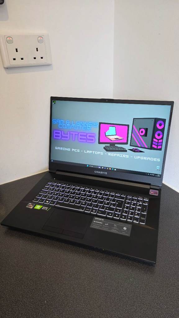 Gigabyte A7 X1 16" Gaming Laptop | Ryzen 9 5900HX | RTX 3070 | Warranty