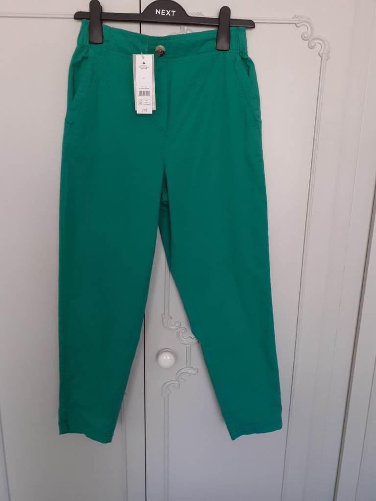 BRAND NEW (still tagged) 'GEORGE' ROLL UP/DOWN TROUSERS - SIZE 8