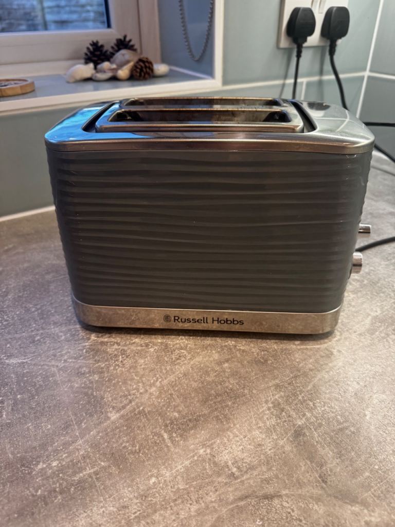 Russell Hobbs toaster 