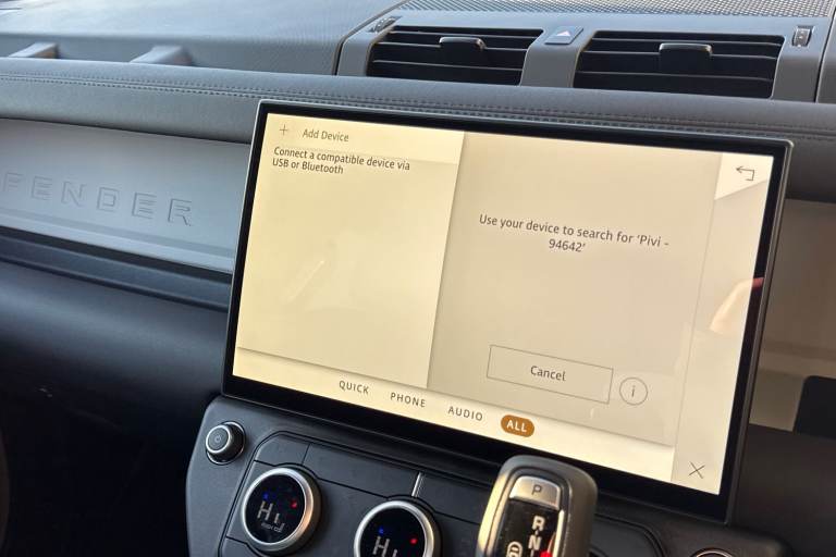 2025 Land Rover Defender 110 3.0 D250 MHEV X-Dynamic SE Auto 4WD Euro 6 (s/s) 5dr SUV Automatic