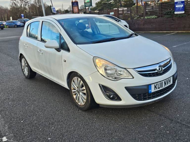 Vauxhall Corsa 1.4 Petrol - 2011 - 52k Miles - MOT - Drives perfect - not yaris clio fiesta aygo