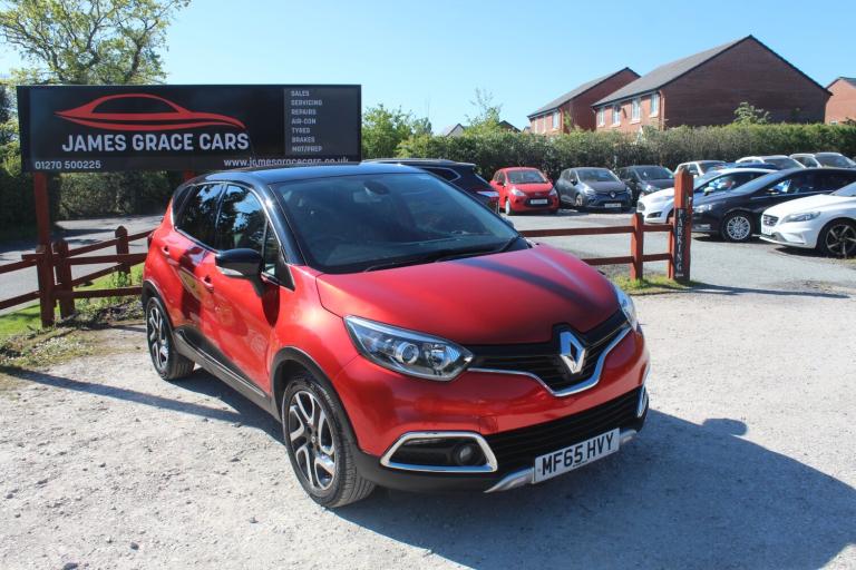 RENAULT CAPTUR 1.5 Signature Nav dCi 90 2015