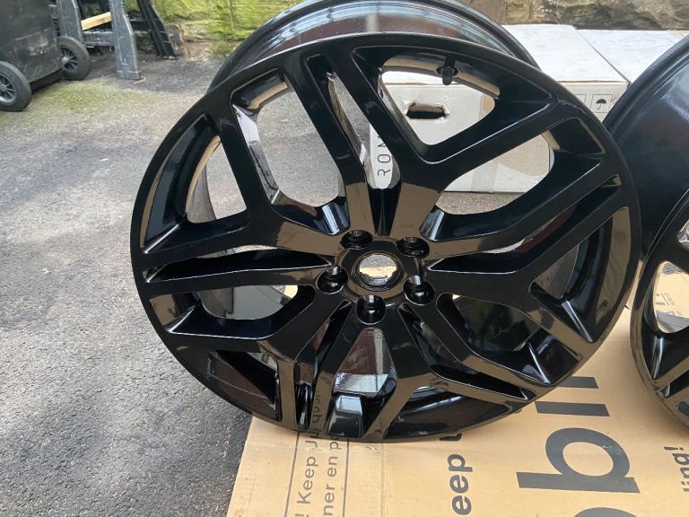Range Rover sport autobiography alloy wheels 22”