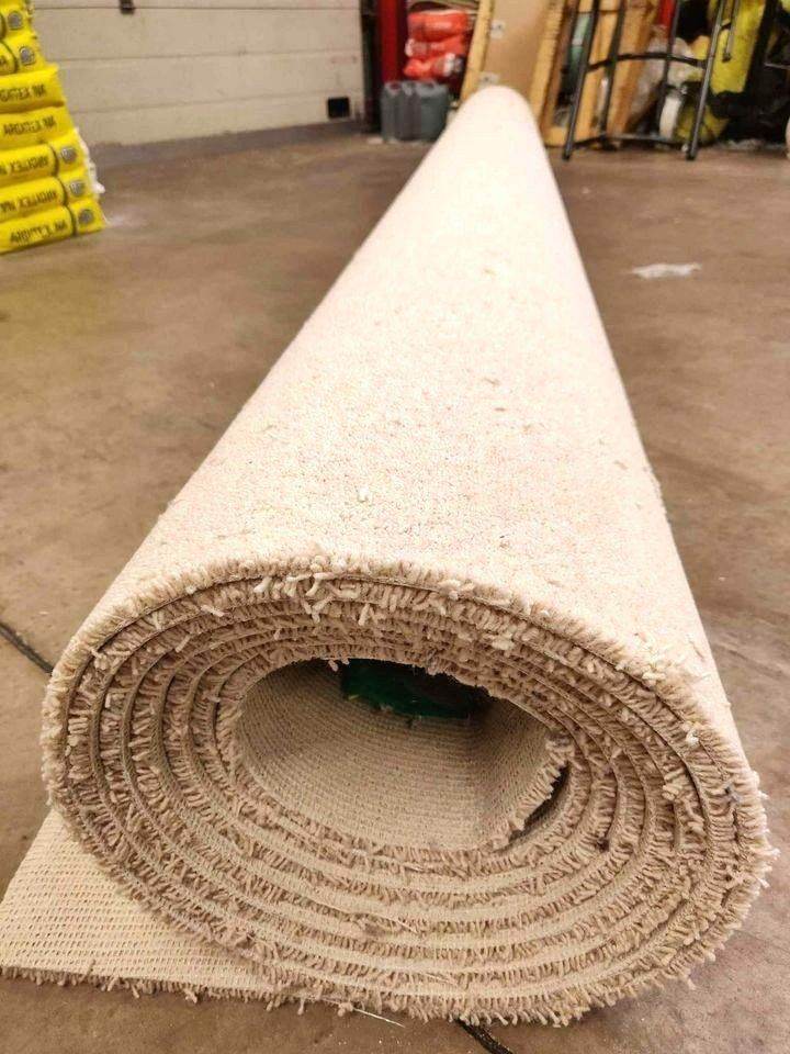 Luxurious Soft Beige Carpet | Stain Resistant & Durable | 11mm