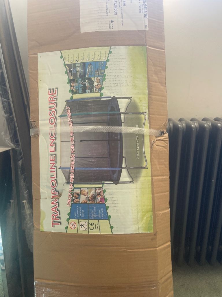 Brand New Trampoline Enclosure – Still Boxed
