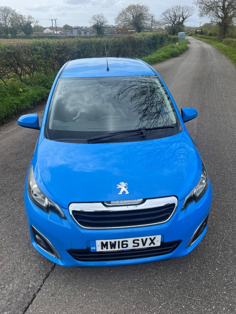 Peugeot 108 pure tech allure 2016
