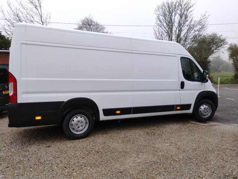 Citroen relay L4H2 Only 16,800 Miles No VAT