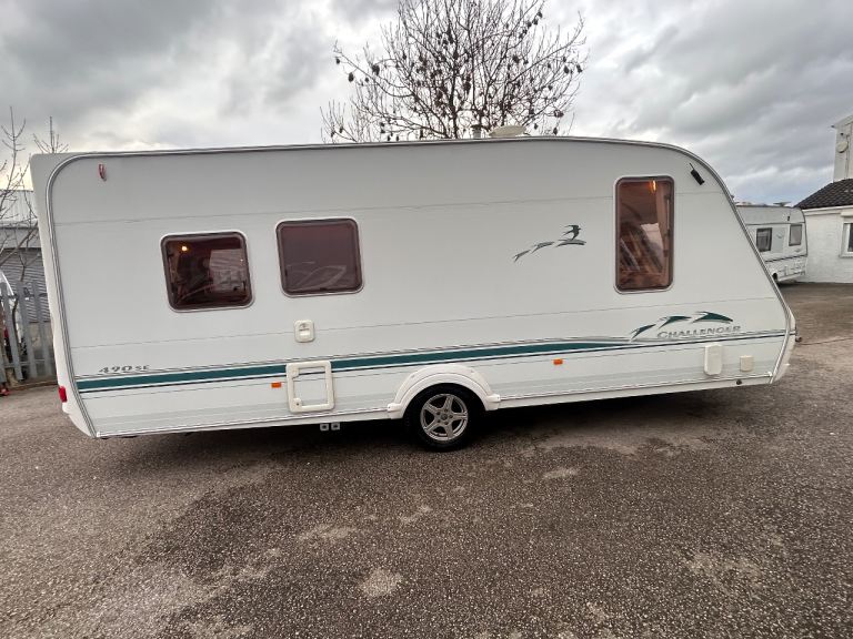 SWIFT CHALLENGER 490 5 BERTH , motor mover ! IMMACULATE 