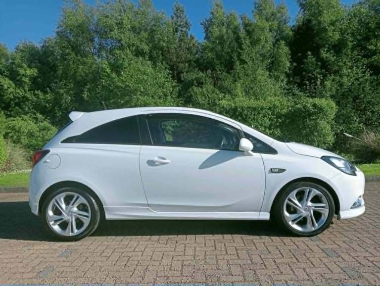 2016 Vauxhall Corsa 1.0 Turbo SRI VX line • 115bhp • 6 speed