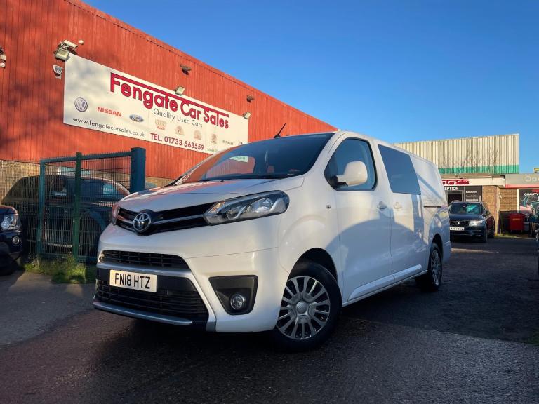 2018 Toyota ProAce 2.0D Comfort Long Crew Van LWB Euro 6 (s/s) 6dr (6 Seat)