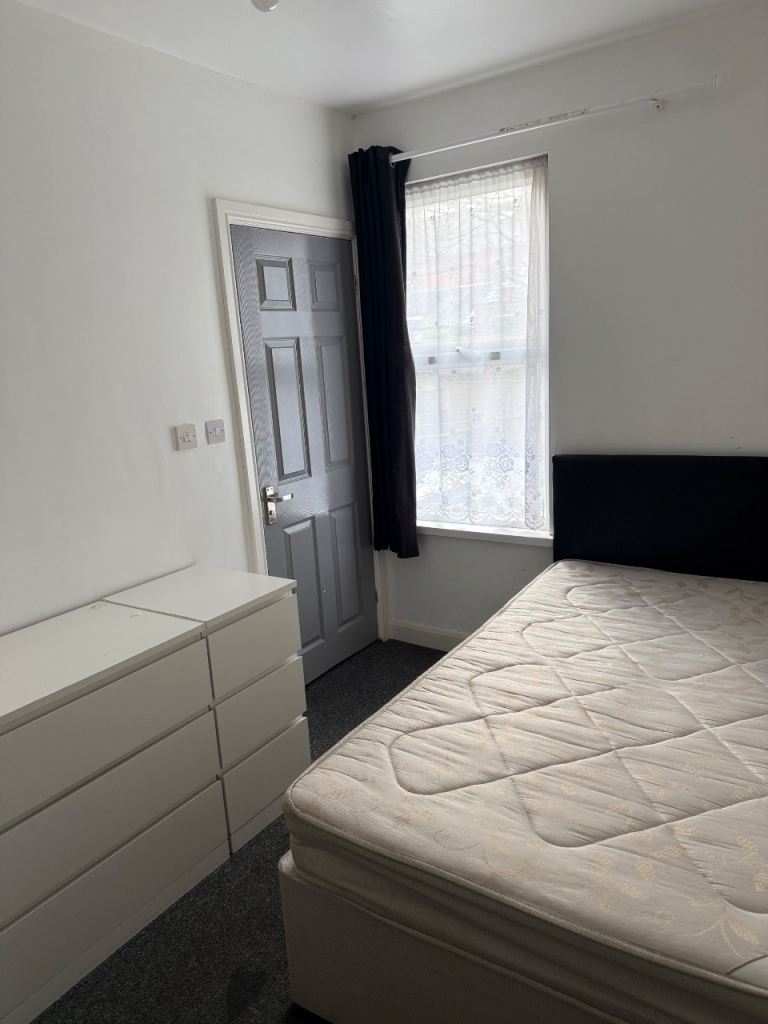 En-suite room to rent 