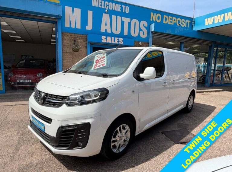 2020 70 VAUXHALL VIVARO 1.5 TURBO D 2700 SPORTIVE PANEL VAN 5DR DIESEL MANUAL L1