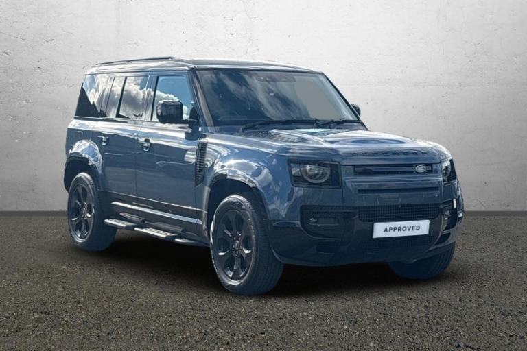 LAND ROVER DEFENDER 3.0 D250 X-Dynamic HSE 110 5dr Auto