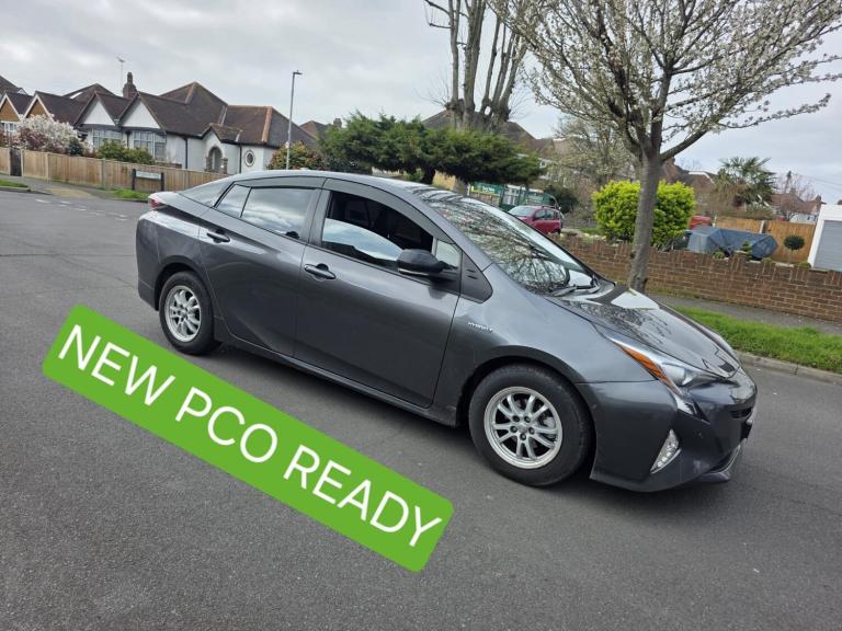 2017 Toyota Prius 1.8 VVTi Business Ed Plus 5dr CVT [15 inch alloy] HATCHBACK Petrol/Electric Hyb...