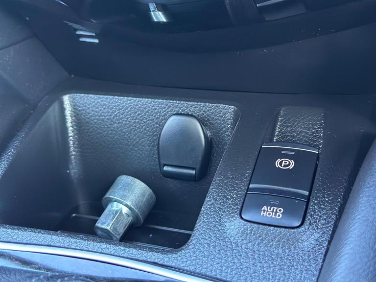 2021 Nissan Qashqai 1.3 DIG-T N-Connecta DCT Auto Euro 6 (s/s) 5dr HATCHBACK Petrol Automatic