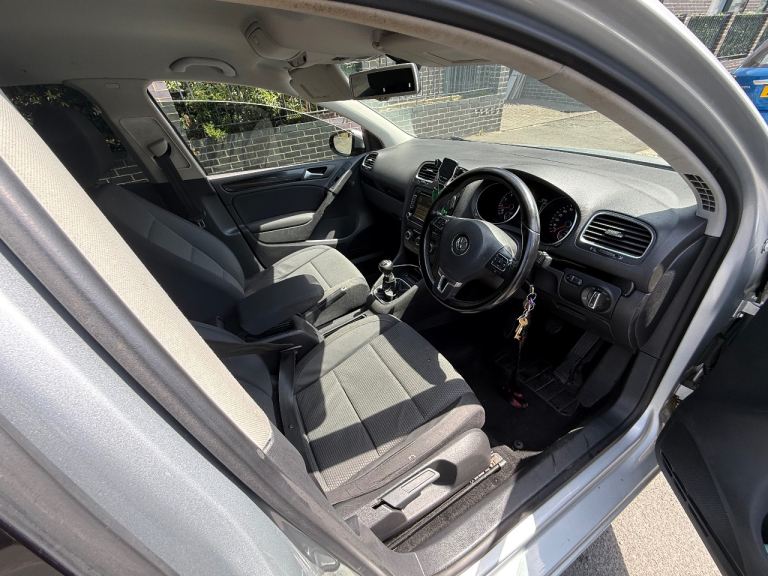 BARGAIN Volkswagen, GOLF, Hatchback, 2010, Manual, 1390 (cc), 5 doors