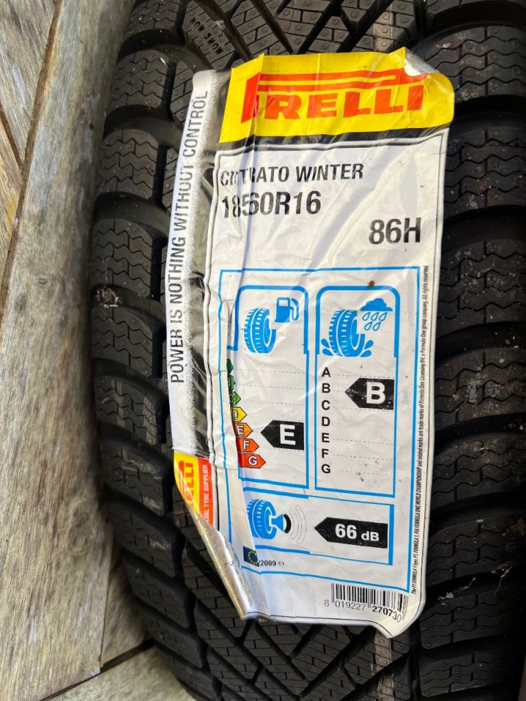 Tyres - 185/60 R16