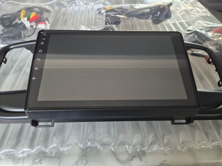 10.1" Plug and play console
