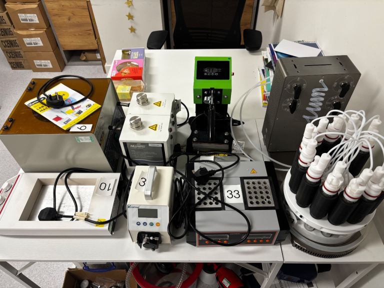 Misc Laboratory Equipment 