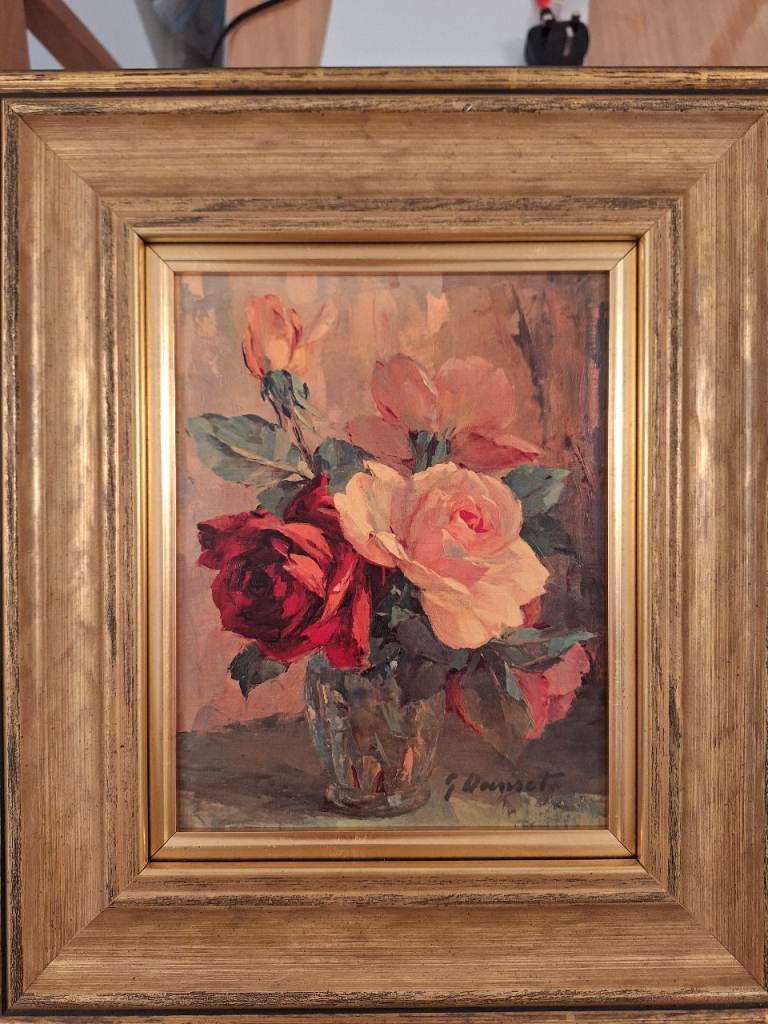 Vintage Floral Oil Painting – Gold Frame, excellent condition