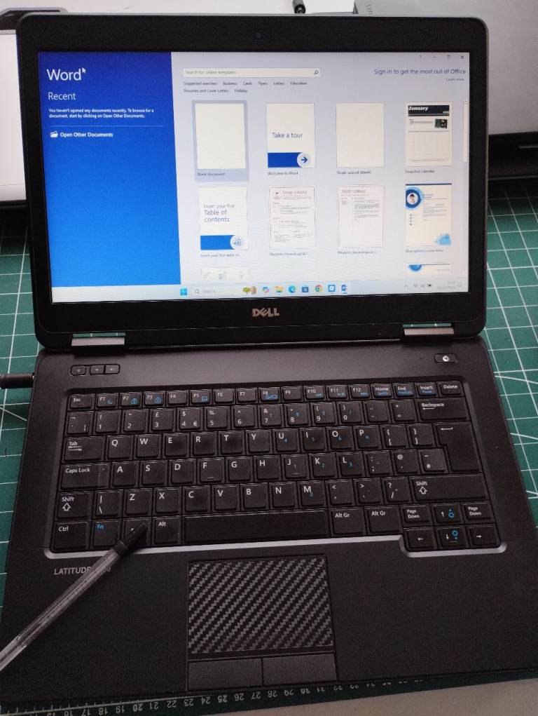 Dell Windows 11 laptop, 8GB RAM, i5, 128GB SSD + 500GB HDD, FULL MICROSOFT OFFICE, HDMI, Cam