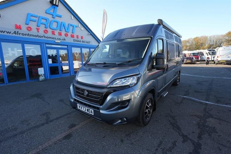 Autotrail V-Line 670S FIAT 5.99 METRES 2 BERTH 4 TRAVEL SEAT MOTORHOME