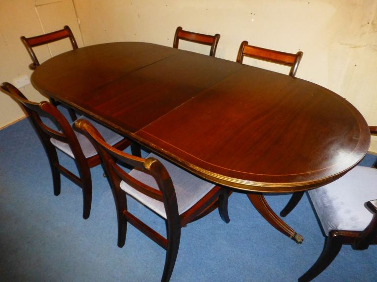 Dining Table and 6 Chairs