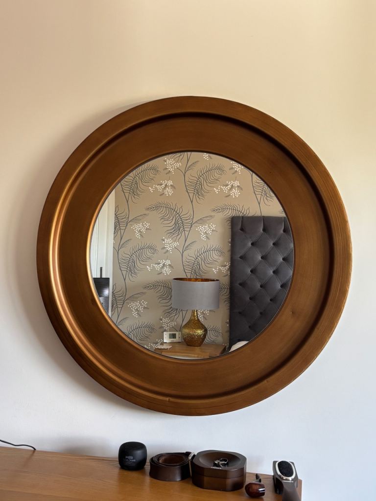 Round bronze mirror
