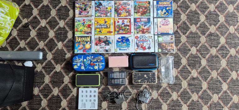 Large Nintendo Bundle