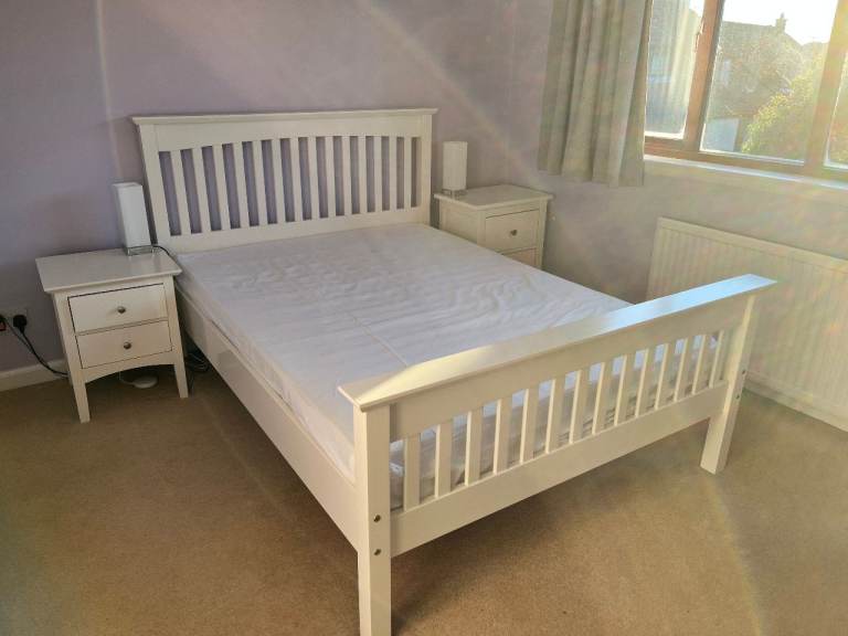 Bedroom furniture set: double bed, 2 bedside cabinet and 2 bed lamps [RRP £500+]