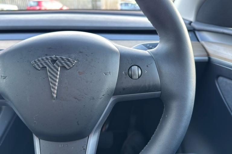  Tesla Model Y dual Motor Long Range Suv 5dr Electric Auto 4wde 384 Bhp Electric