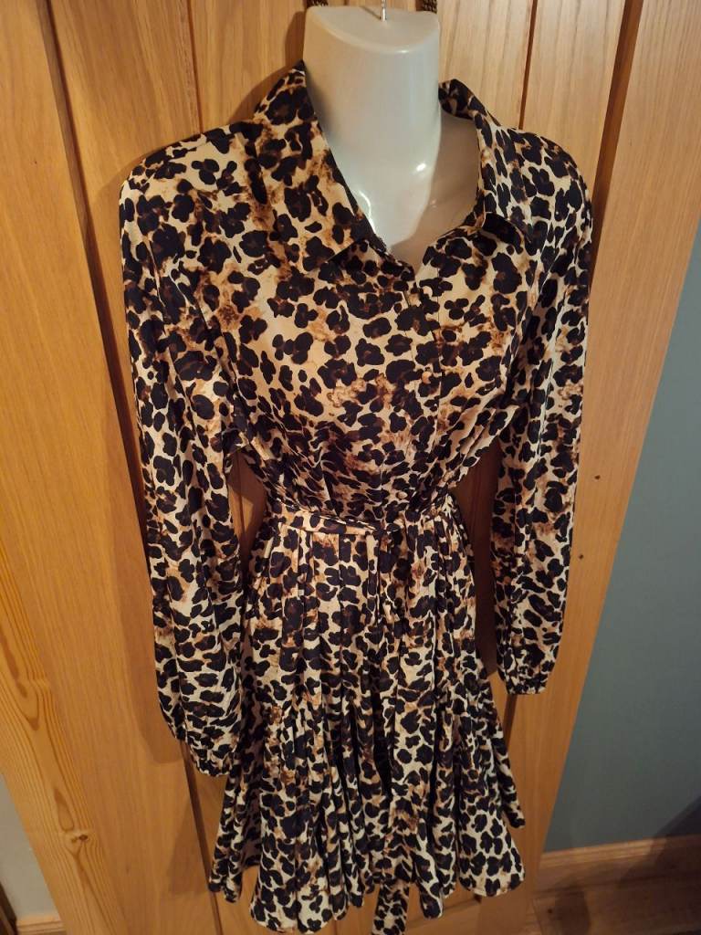 SOLD French Connection size 12 leopard print dress
