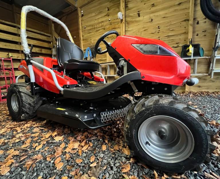 Efco Tuareg 92 4 x 4 Professional All Terrain Garden Tractor