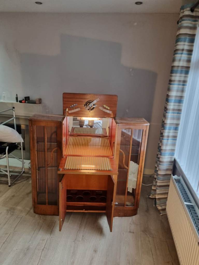 Free China Cabinet