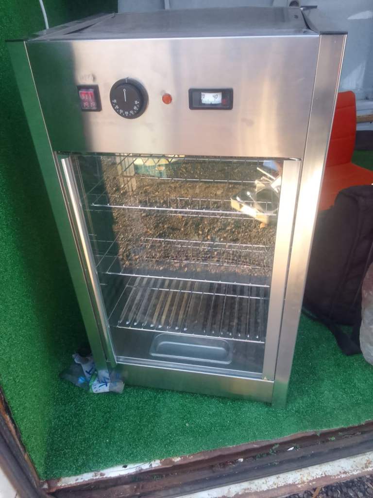 Catering equipment Gas Electric Fryers Grills Warmers Fridges Sinks restaurant trailer items 