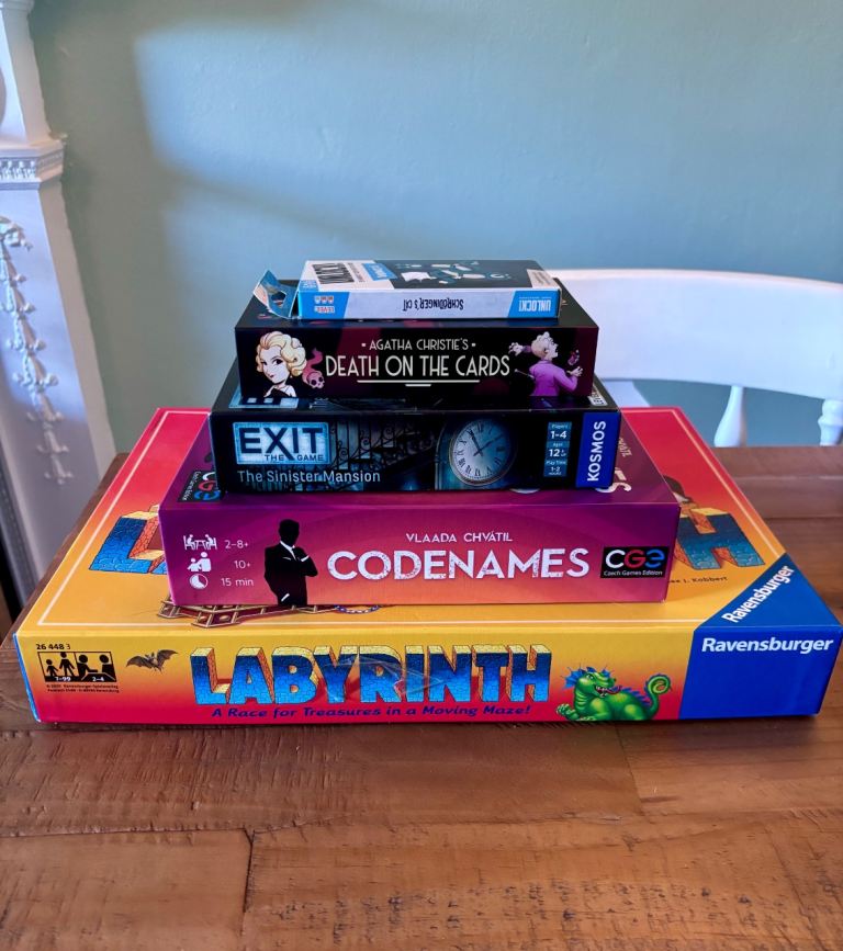 Family & Mystery Board Game Bundle (Labyrinth, Codenames, EXIT & Unlock!)
