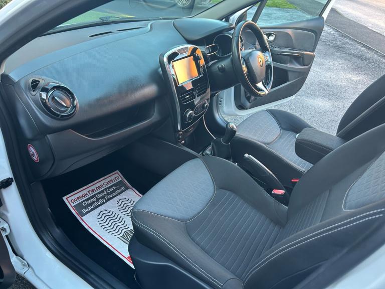 2015 Renault Clio 0.9 TCE 90 Dynamique S MediaNav Energy 5dr HATCHBACK Petrol Manual