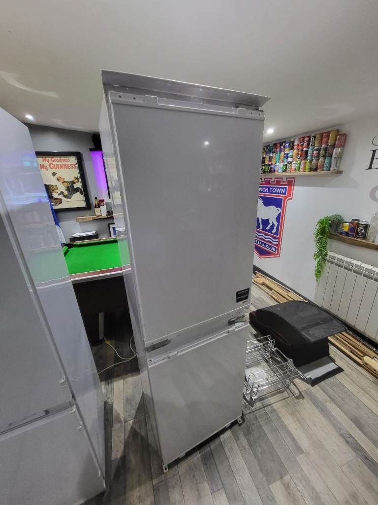 Beko 50/50 refrigerator/freezer