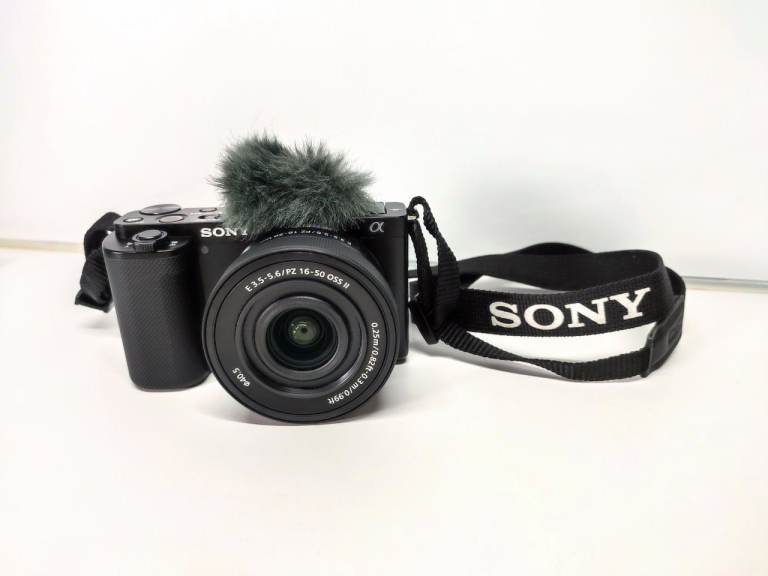 Sony ZV E10+16-50mm OSS II Lens