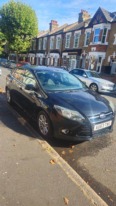 Ford, FOCUS, Hatchback, 2013, Manual, 998 (cc), 5 doors