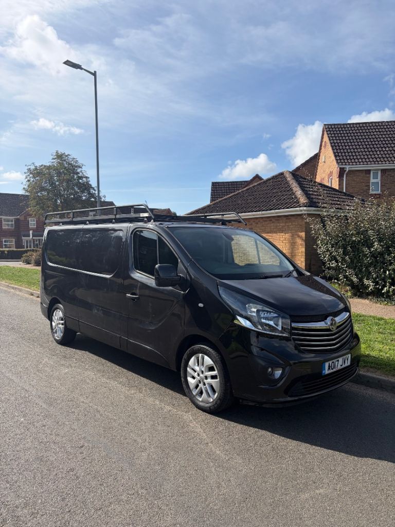 2017 Vauxhall vivaro Ltd edition, sport van, rhino rack